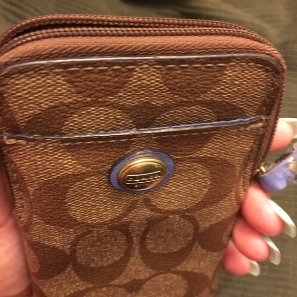 Coach wristlet. Purple and traditional logo! - Picture 3 of 5